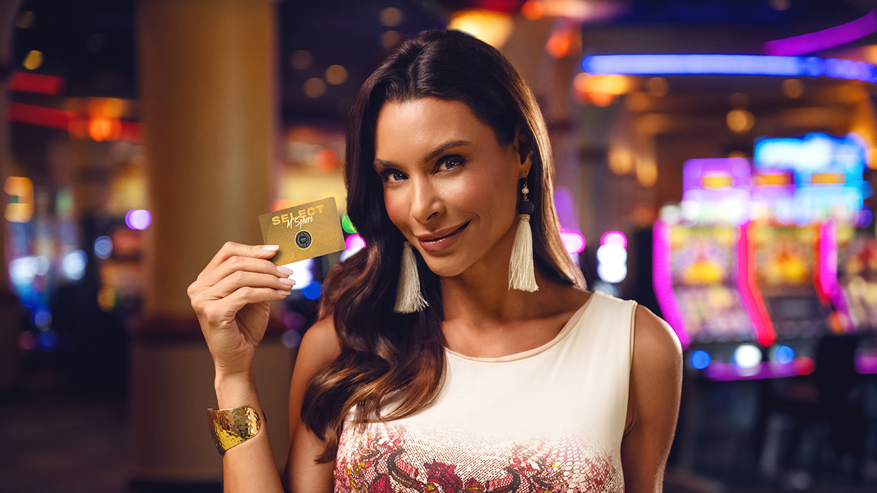 Luxury gold card